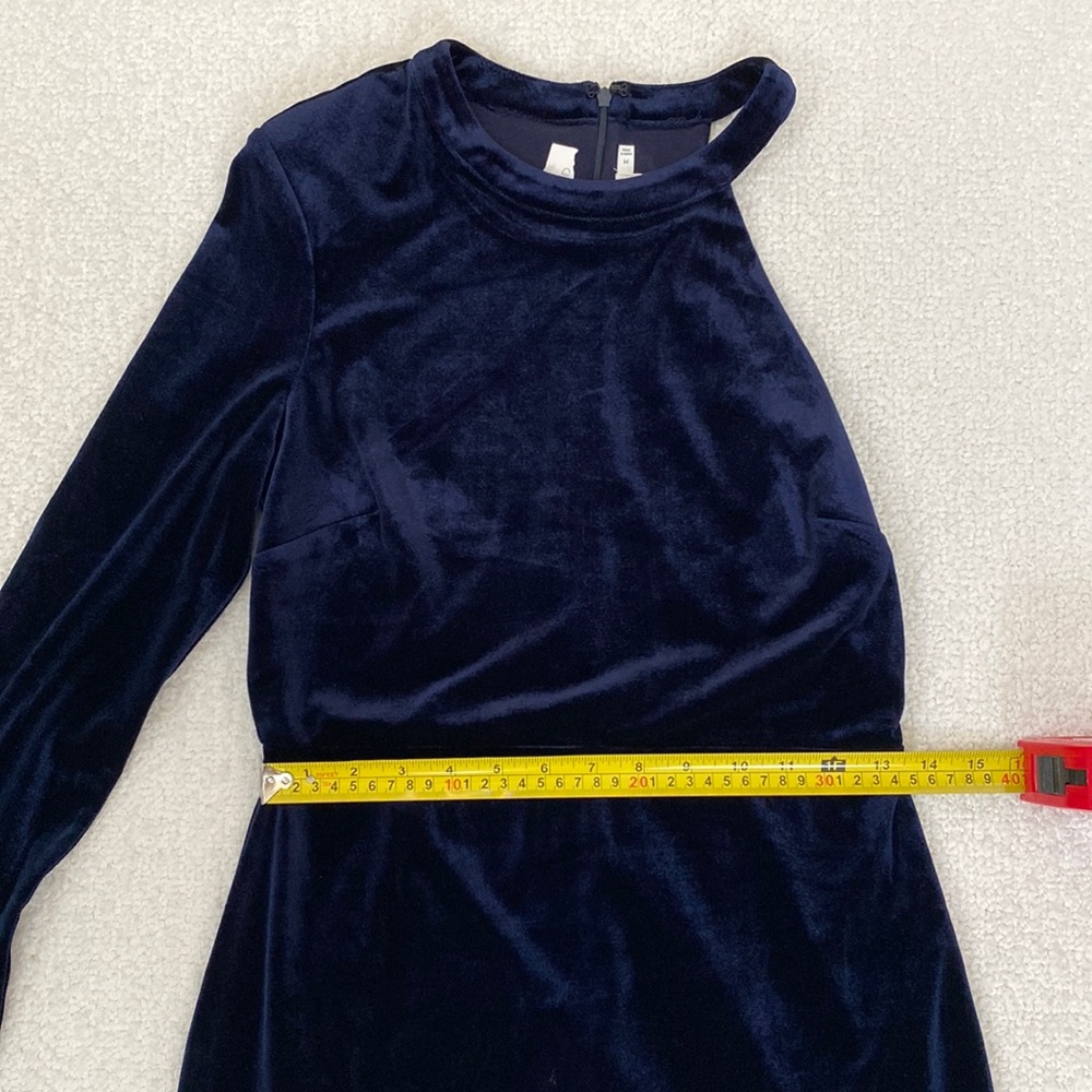 NWOT ASTR The Label One-Shoulder Velvet Body-Con Mini Dress Navy Blue Size M 💙 - Picture 11 of 12